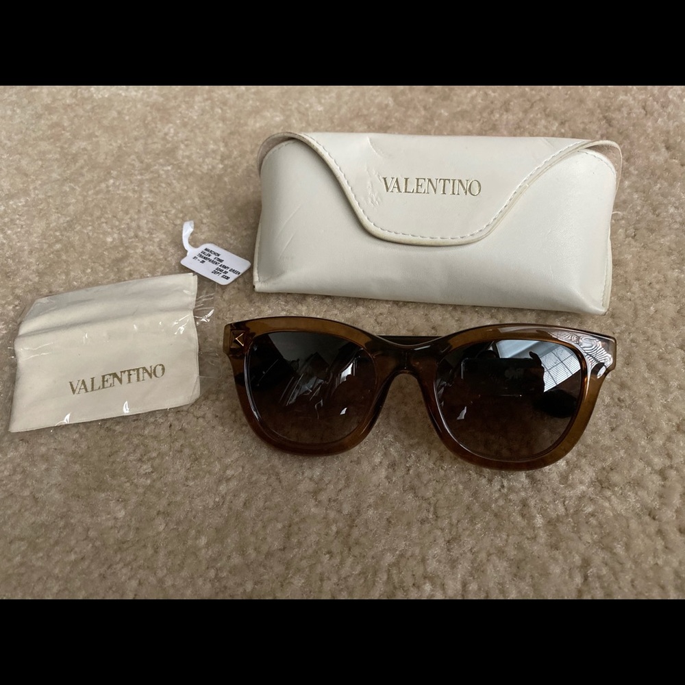 Valentino Floating Rockstud Square Sunglasses